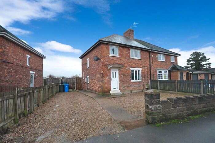 3 Bedroom Semi-Detached House For Sale In Shildon Grove, Moorends, Doncaster, DN8