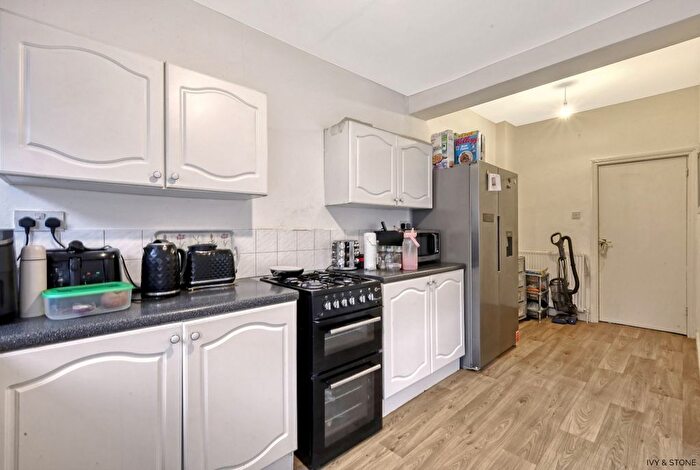 3 Bedroom Terraced House For Sale In Natal Road, Ilford, Greater London, IG1