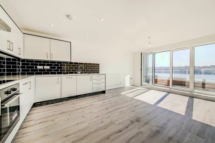 2 Bedroom Flat To Rent In Bell Street, North Shields, NE30