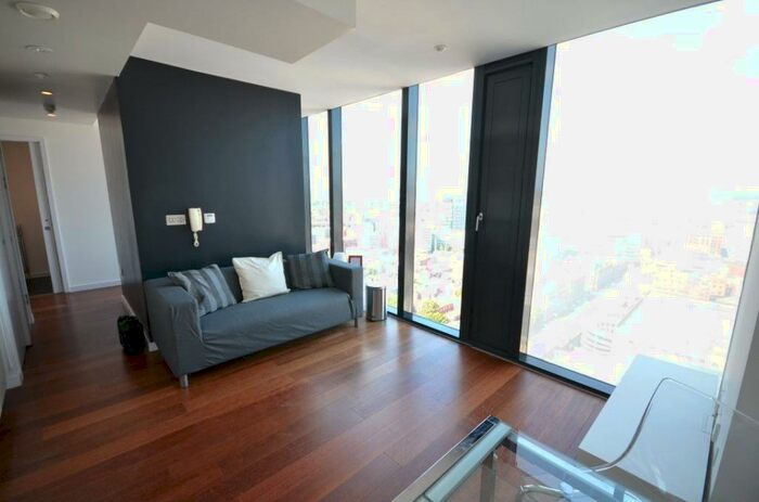 1 Bedroom Apartment To Rent In Beetham Tower, Deansgate, Manchester, M3