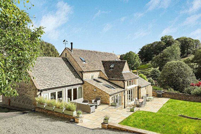 5 Bedroom Barn Conversion For Sale In The Corn Barn, Compton Abdale, GL54
