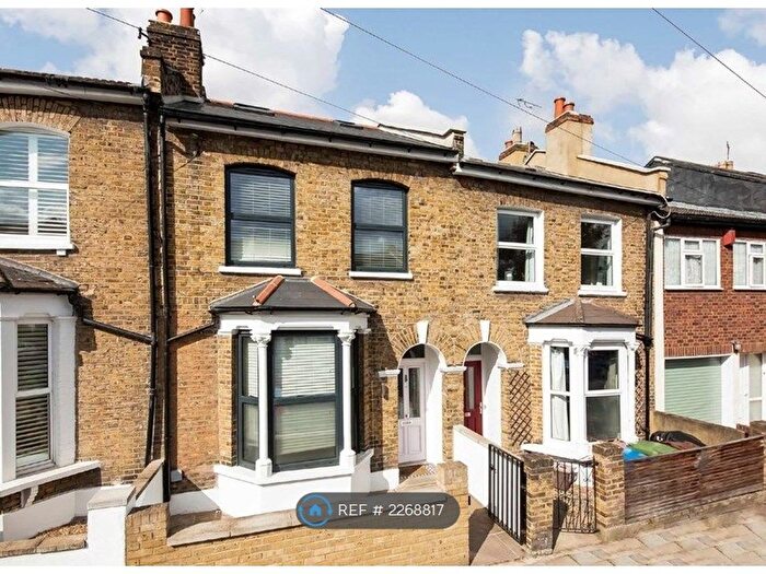 5 Bedroom Terraced House To Rent In Lugard Road, London, SE15