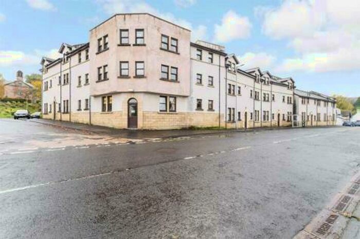 2 Bedroom Flat To Rent In Smithy Court, Inverkip, Greenock, PA16