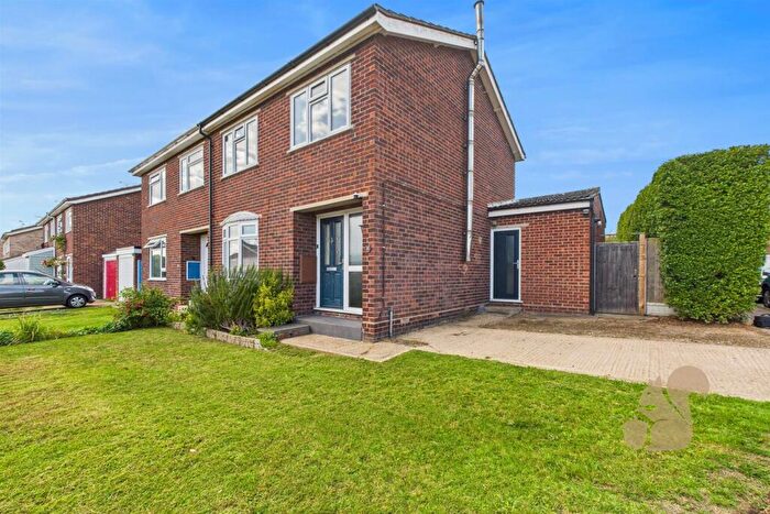3 Bedroom Semi-Detached House For Sale In Queen Anne Road, West Mersea, CO5