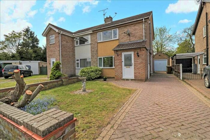 3 Bedroom Semi-Detached House To Rent In Middlebrook Road, Lincoln LN6