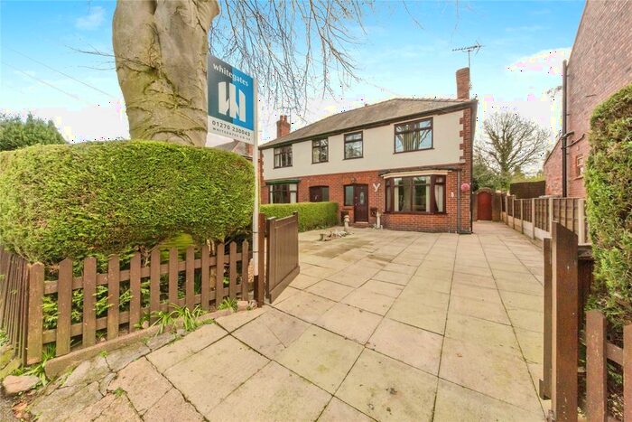 3 Bedroom Semi-Detached House For Sale In Cross Road, Haslington, Crewe, Cheshire, CW1