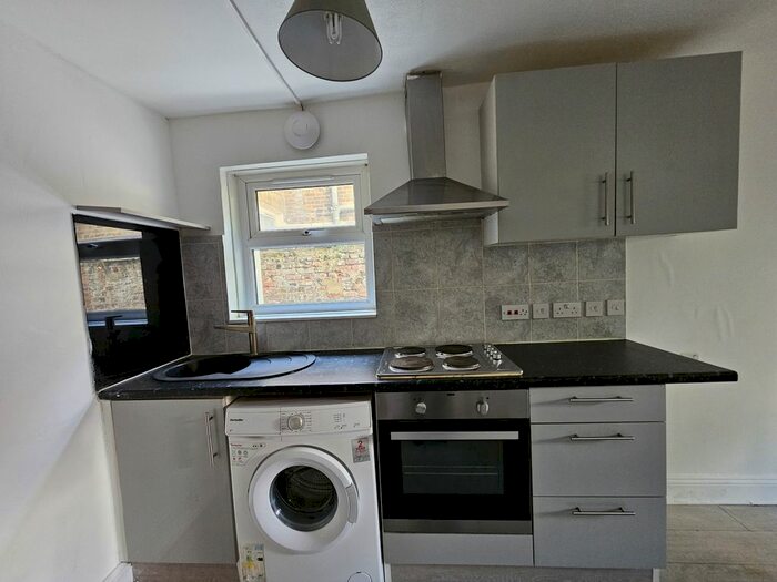1 Bedroom Studio To Rent In Ranelagh Road, London, NW10