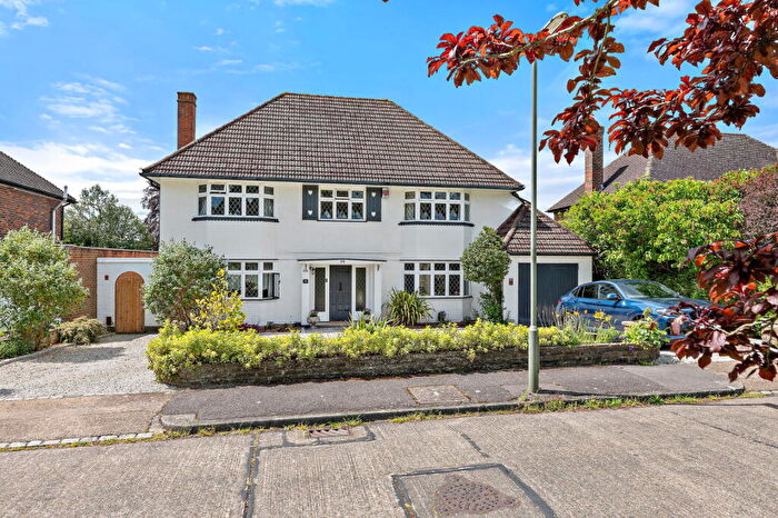 4 Bedroom Detached House For Sale In Longdown Lane North, Epsom, Surrey, KT17