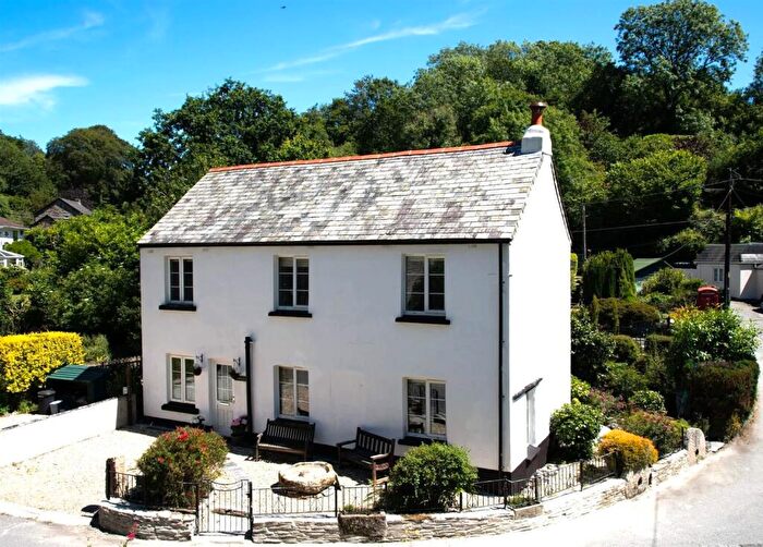 4 Bedroom Cottage For Sale In Milton Combe, Yelverton, PL20