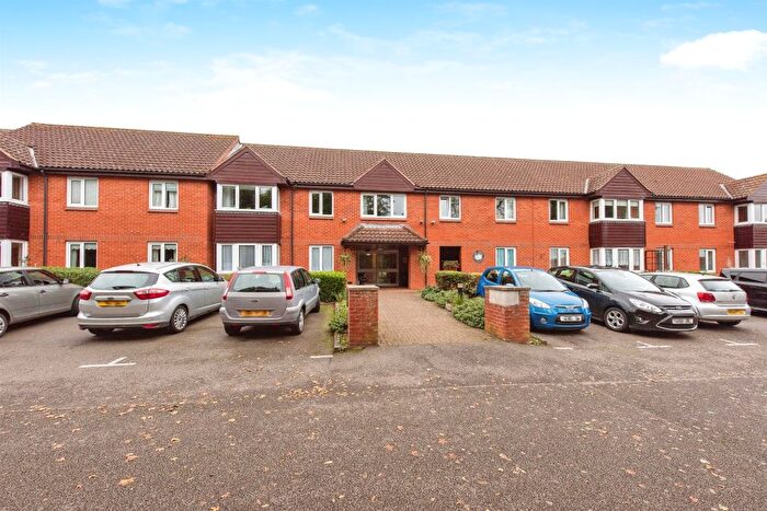 1 Bedroom Flat For Sale In Violet Hill Road, Stowmarket, IP14