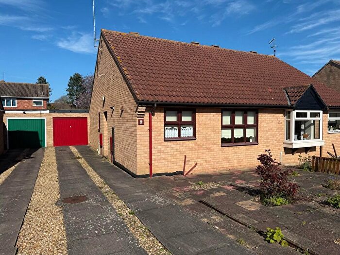 2 Bedroom Semi-Detached Bungalow For Sale In Carholme Close, Bourne, PE10
