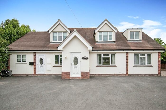 1 Bedroom Property To Rent In Green View, Sudbury, CO10