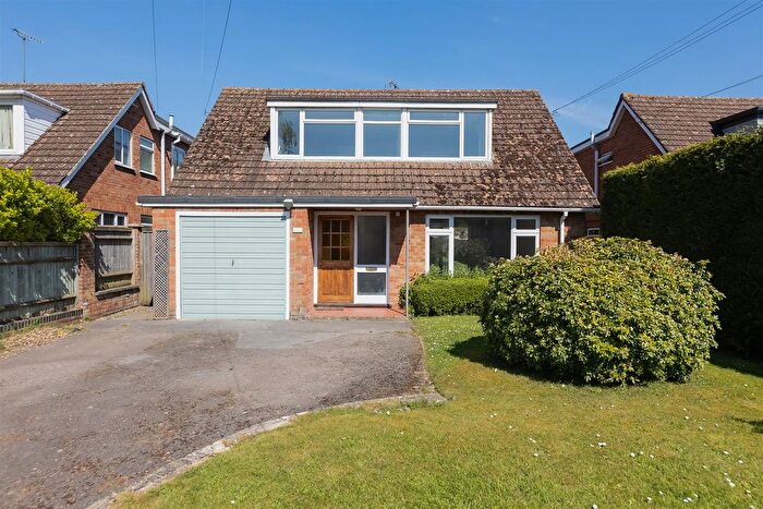 4 Bedroom Detached House To Rent In Main Street, West Hanney, Wantage, OX12