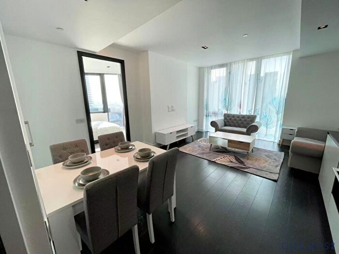 1 Bedroom Flat For Sale In Amory Tower, , Marsh Wall, London, E14