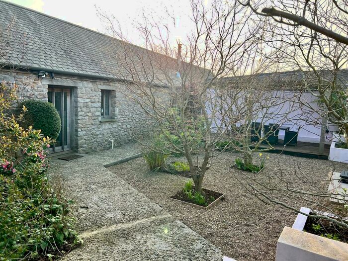 2 Bedroom Barn Conversion For Sale In Llanvaches, Caldicot, NP26