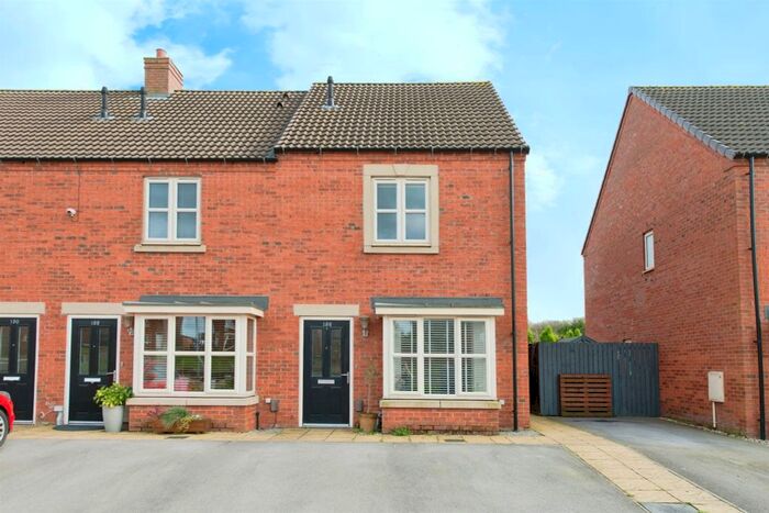 2 Bedroom End Of Terrace House For Sale In Wheldon Road, Castleford, WF10