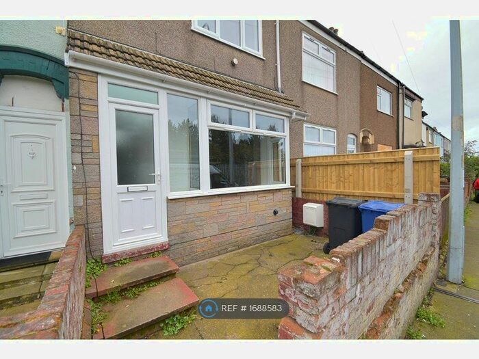 3 Bedroom Terraced House To Rent In Harrington Street, Cleethorpes, DN35