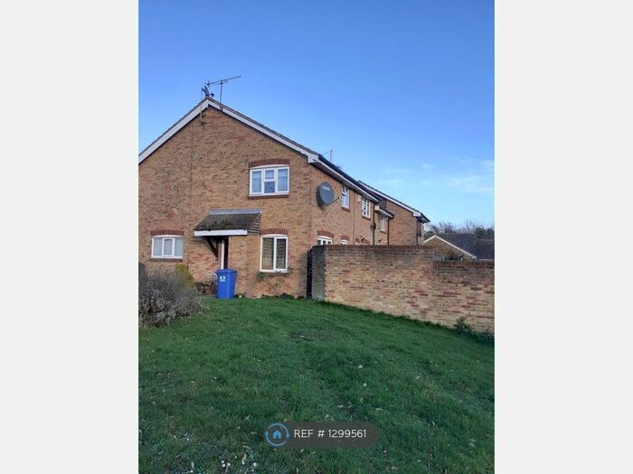 1 Bedroom Semi-Detached House To Rent In Hazebrouck Road, Faversham, ME13