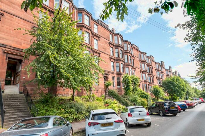 2 Bedroom Flat To Rent In Airlie Street, Flat /, Hyndland, Scotland, G12