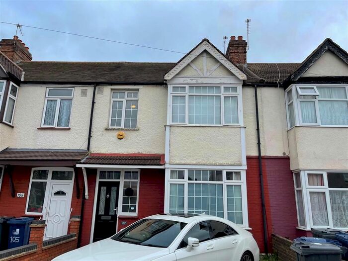 3 Bedroom Terraced House To Rent In Ranelagh Road, Southall, Middlesex UB1