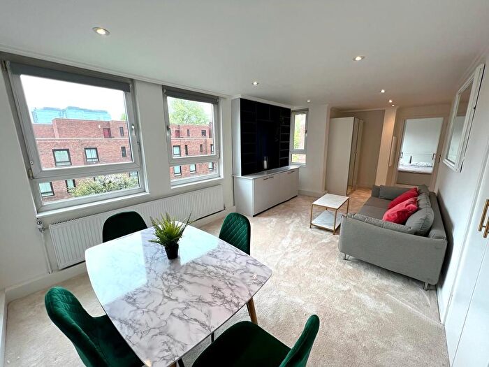 1 Bedroom Flat For Sale In Lily Close, St Pauls Court, London, W14