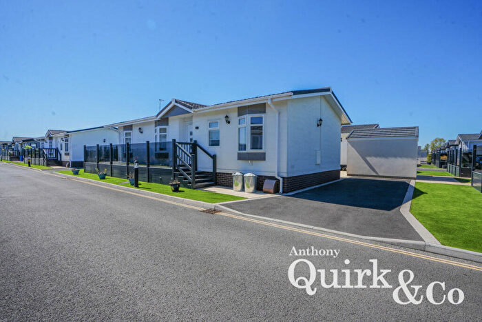 2 Bedroom Park Home For Sale In Shell Drive, Canvey Island, SS8