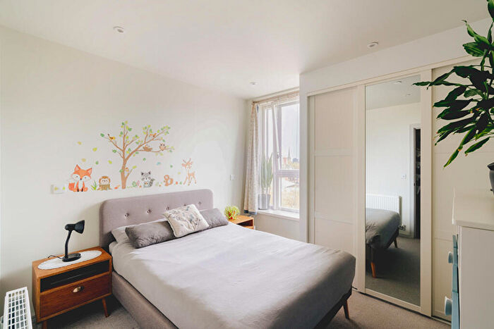 1 Bedroom Flat For Sale In Catherine's House Dalby Avenue, Bedminster, Bristol, BS3