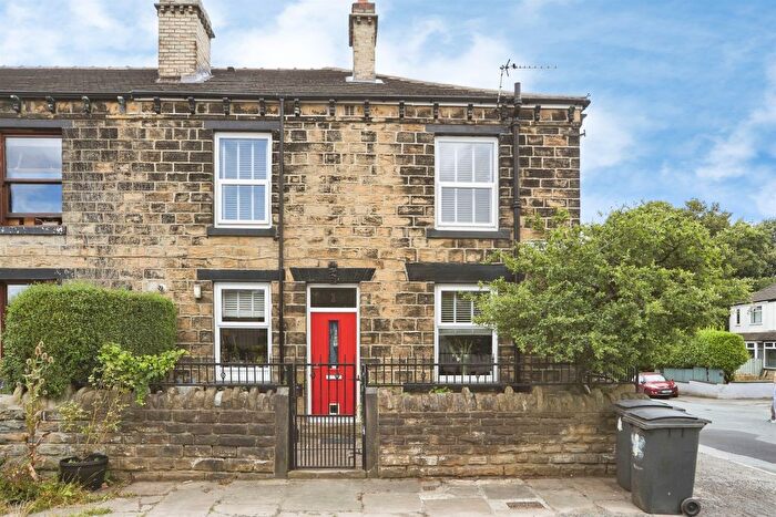 2 Bedroom Terraced House For Sale In Rosebery Street, Pudsey, LS28