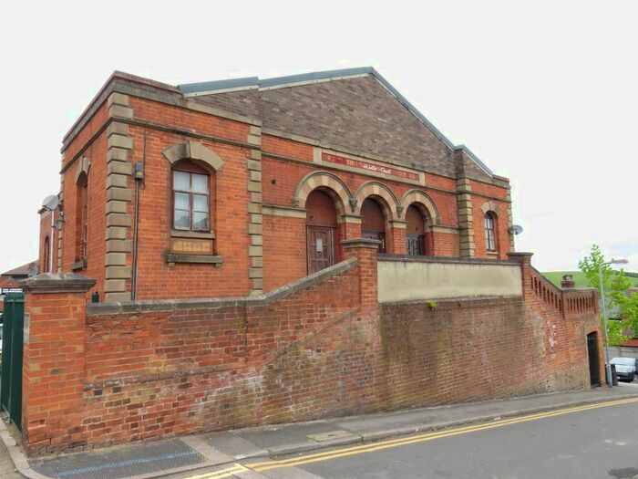 1 Bedroom Flat To Rent In Charlotte Court, Eastwood, Nottingham, NG16