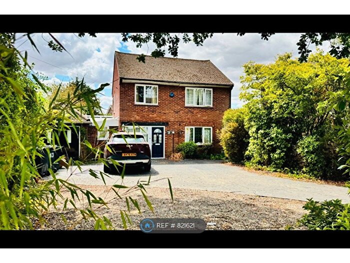 4 Bedroom Detached House To Rent In Blackberry Road, Colchester, CO3