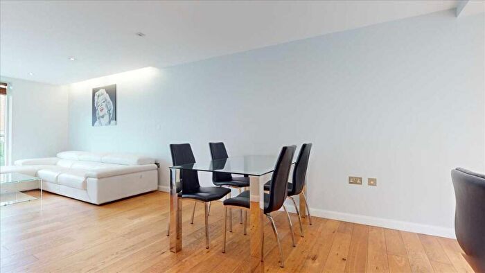 2 Bedroom Apartment To Rent In Allsop Place, London, NW1