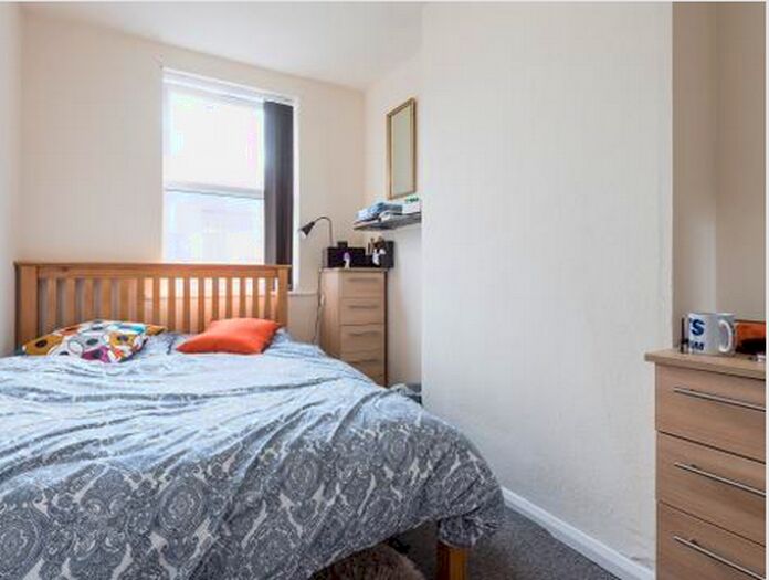 5 Bedroom Terraced House To Rent In &#; Pppw Bed Hart St, Lenton, NG7