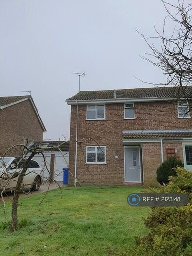 3 Bedroom Semi-Detached House To Rent In Peveril Road, Nr. Banbury, OX17