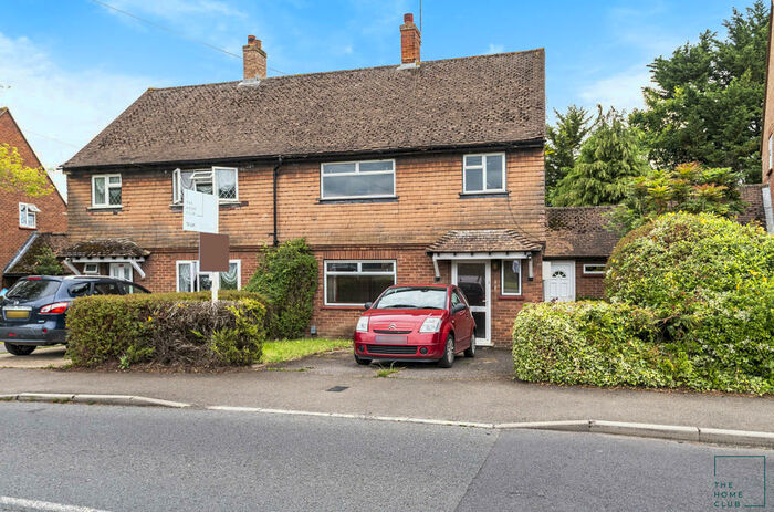 4 Bedroom Semi-Detached House To Rent In Park Barn Drive, Guildford, GU2