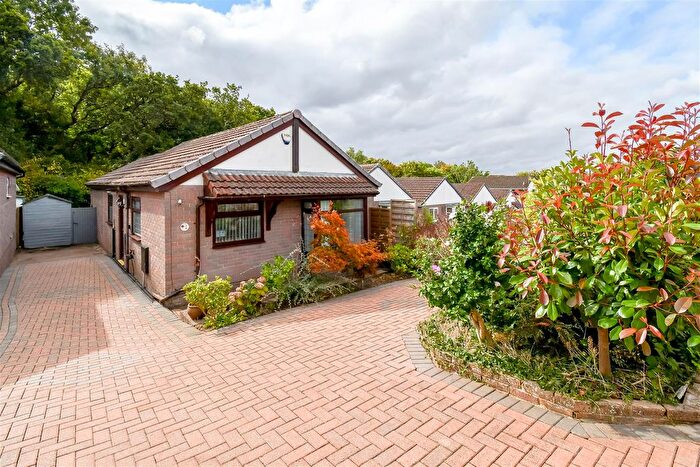 2 Bedroom Detached Bungalow For Sale In Usk Way, Barry, CF62
