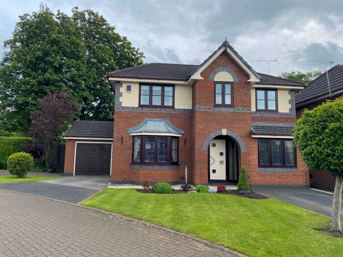 4 Bedroom Detached House For Sale In Lyncroft Close, Crewe, CW1