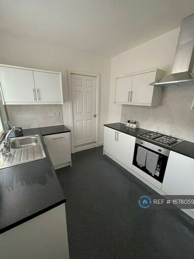 3 Bedroom Terraced House To Rent In Hornby Road, Bootle, L20