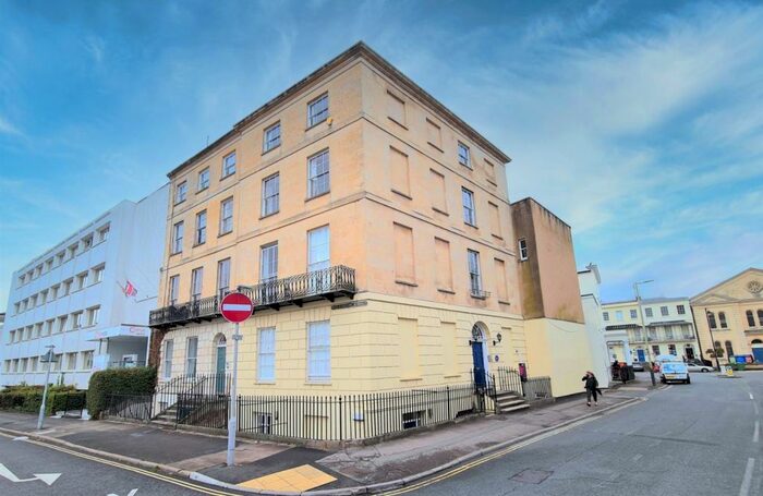 1 Bedroom Apartment To Rent In Cheltenham, Gloucestershire, GL50