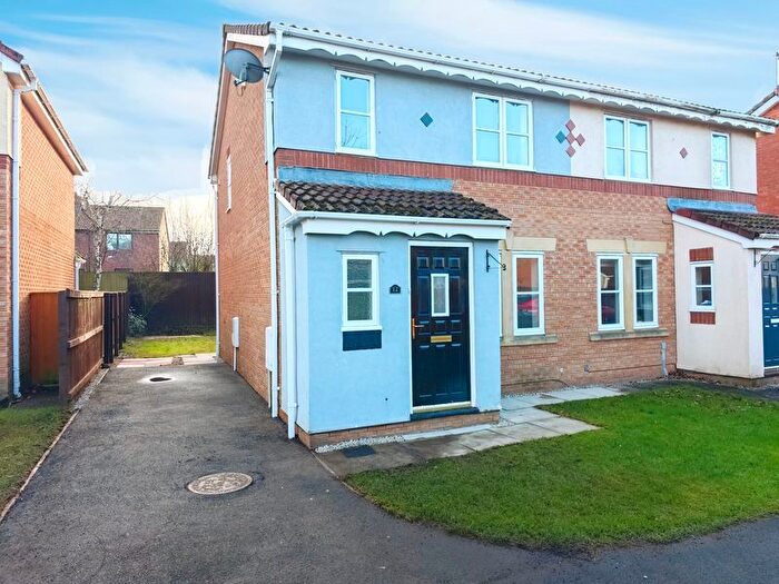 3 Bedroom Semi-Detached House To Rent In Curlew Walk, Carlisle, CA1