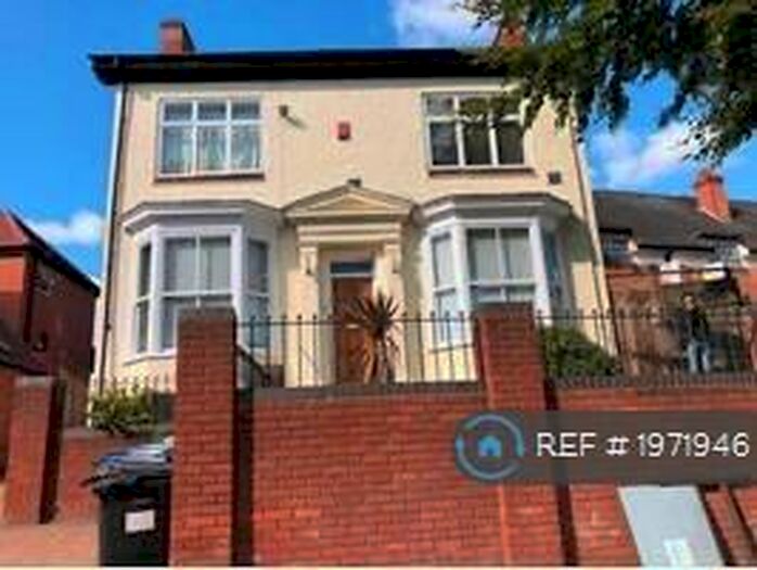 Studio To Rent In Birmingham, Birmingham, B5