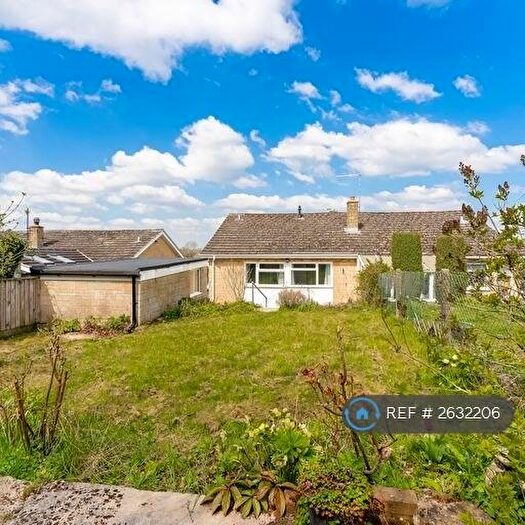 2 Bedroom Bungalow To Rent In Nine Acres Close, Charlbury, Chipping Norton, OX7