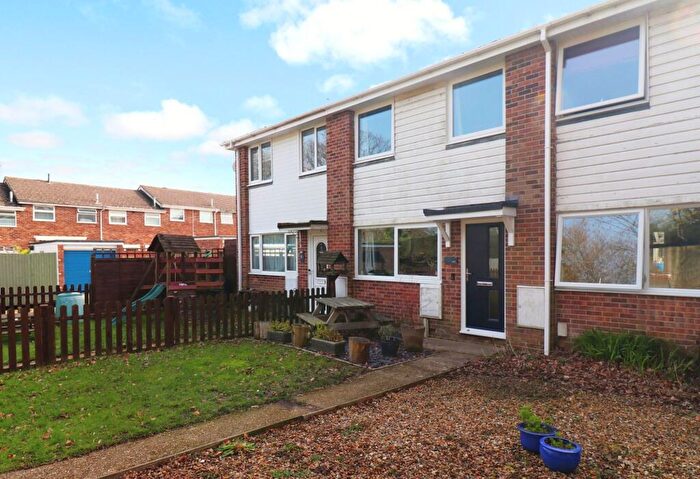 2 Bedroom Terraced House For Sale In Cranbourne Park, Hedge End, SO30