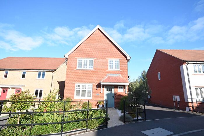 4 Bedroom Detached House For Sale In Clover Avenue, Feering, Colchester, CO5