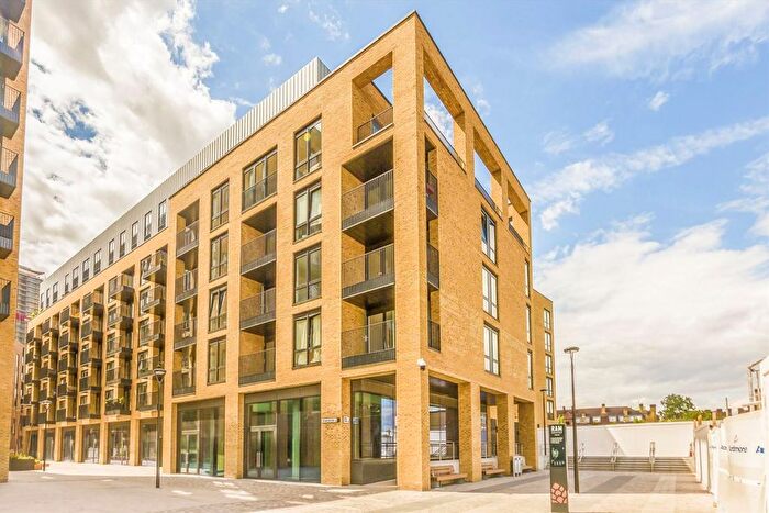 1 Bedroom Flat To Rent In Chivers Passage, Wandsworth, SW18