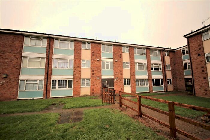 2 Bedroom Flat To Rent In Coronation Avenue, East Tilbury, Essex, RM18
