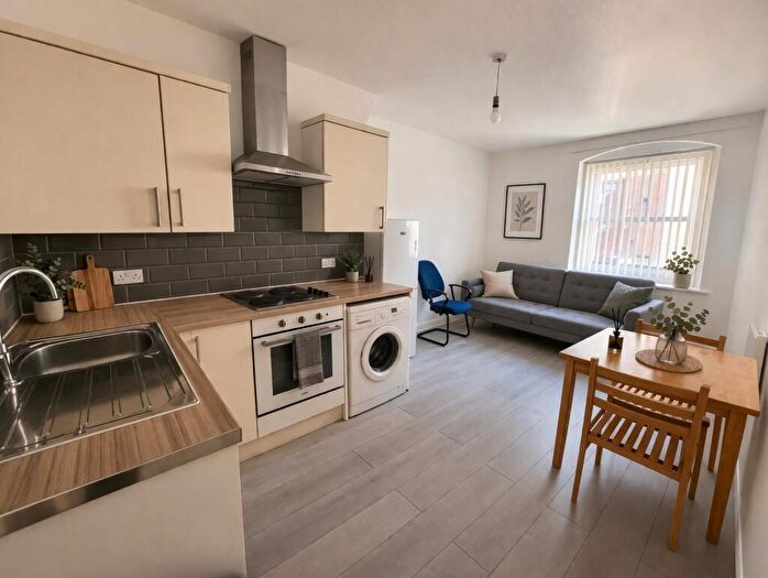 2 Bedroom Apartment To Rent In Peel House, Temple Street, NE1