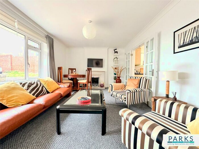 2 Bedroom Bungalow To Rent In Caisters Close, Hove, East Sussex, BN3