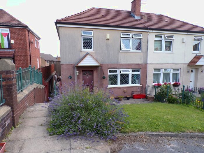 3 Bedroom Semidetached House For Sale In Freshfield Gardens, Allerton