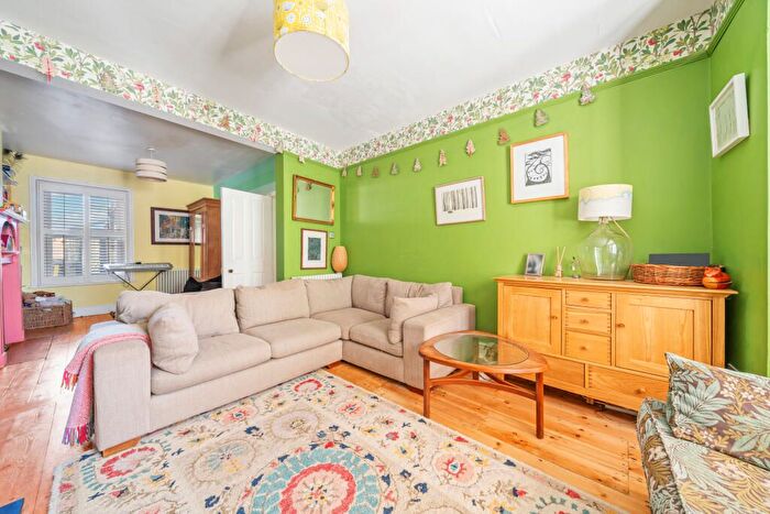 4 Bedroom Terraced House For Sale In Monmouth Road, Dorchester, DT1