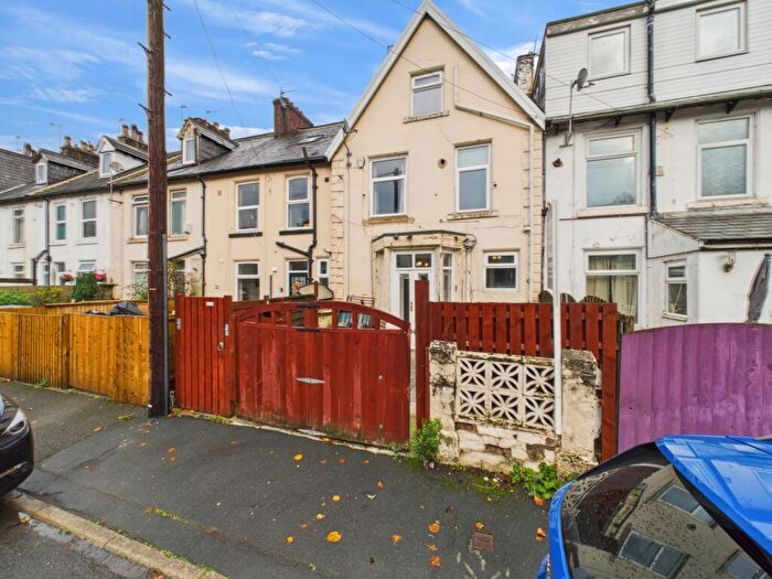 3 Bedroom Terraced House For Sale In Woodville Street, Halifax, HX3